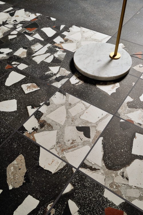 Piastrelle-pavimento_I-Cocci_Grafite-Spaccato-30x30.jpg